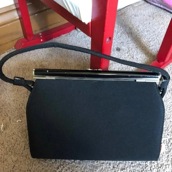 Vintage Women Handbag - Picture 3 of 10